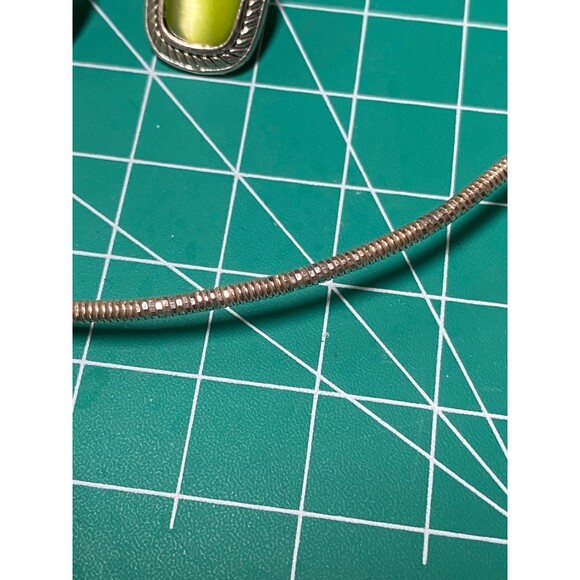 Vtg Lime Green cabochons Choker Necklace and earrings set Silvertone - Picture 11 of 12